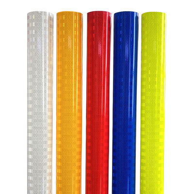comprar Película refletora de grau diamante para sinalização de trânsito e segurança rodoviária com reflexo prismático de cubo completo Fabricação em linha